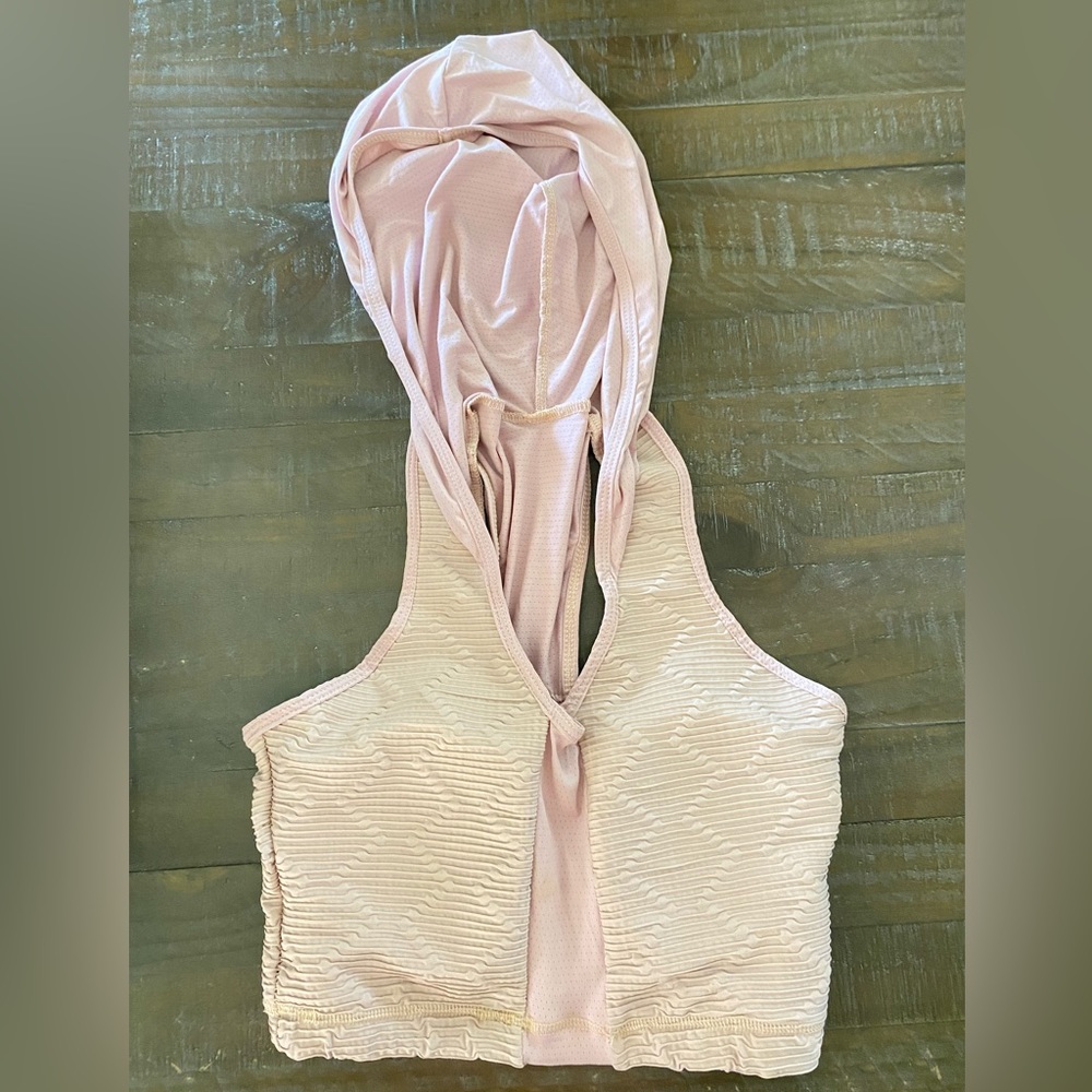Cropped hooded sports bra